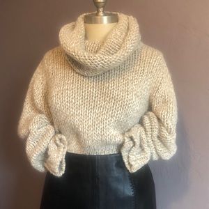 Chunky Italian cream wool turtle neck sweater